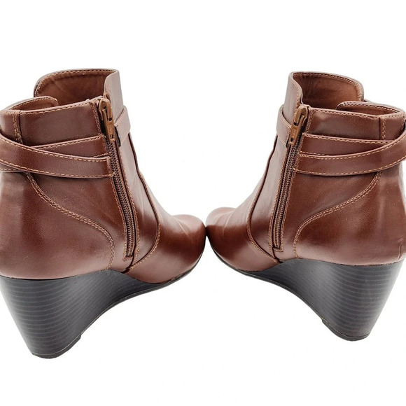 Bass Womens Angie Buckle Ankle Wedge Boots Booties Size 9M Brown - Picture 9 of 12